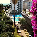 מלון Boulevard 4*